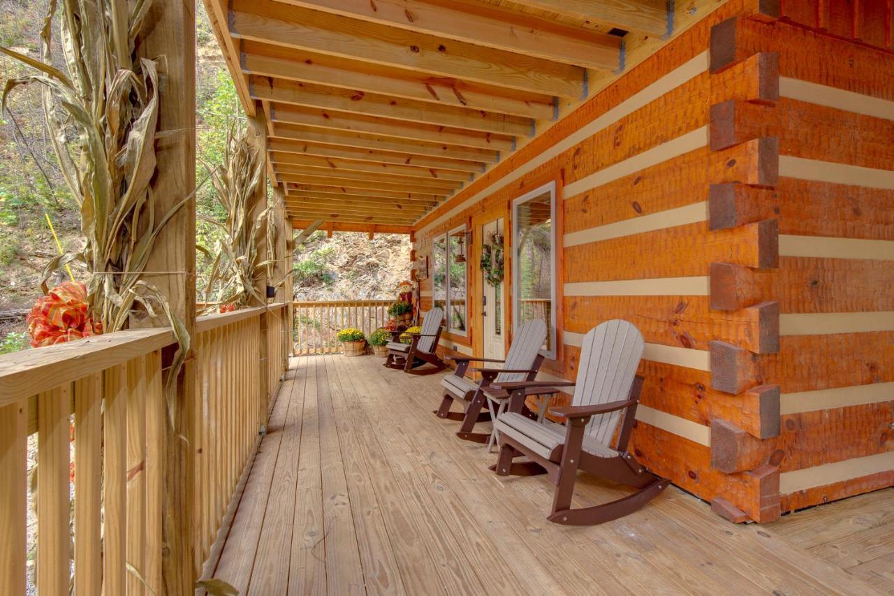 Lovers Hideaway Villa Gatlinburg Exterior foto